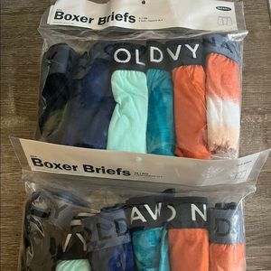 2 pack of 6 boys brand new boxer briefs size small and x small.